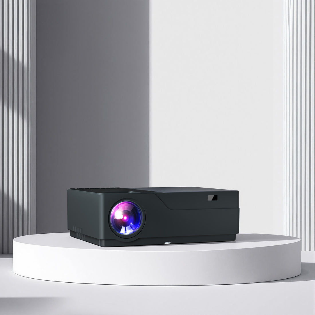 Transforming the living room into a cinema: How the Polaring projector redefines home entertainment.